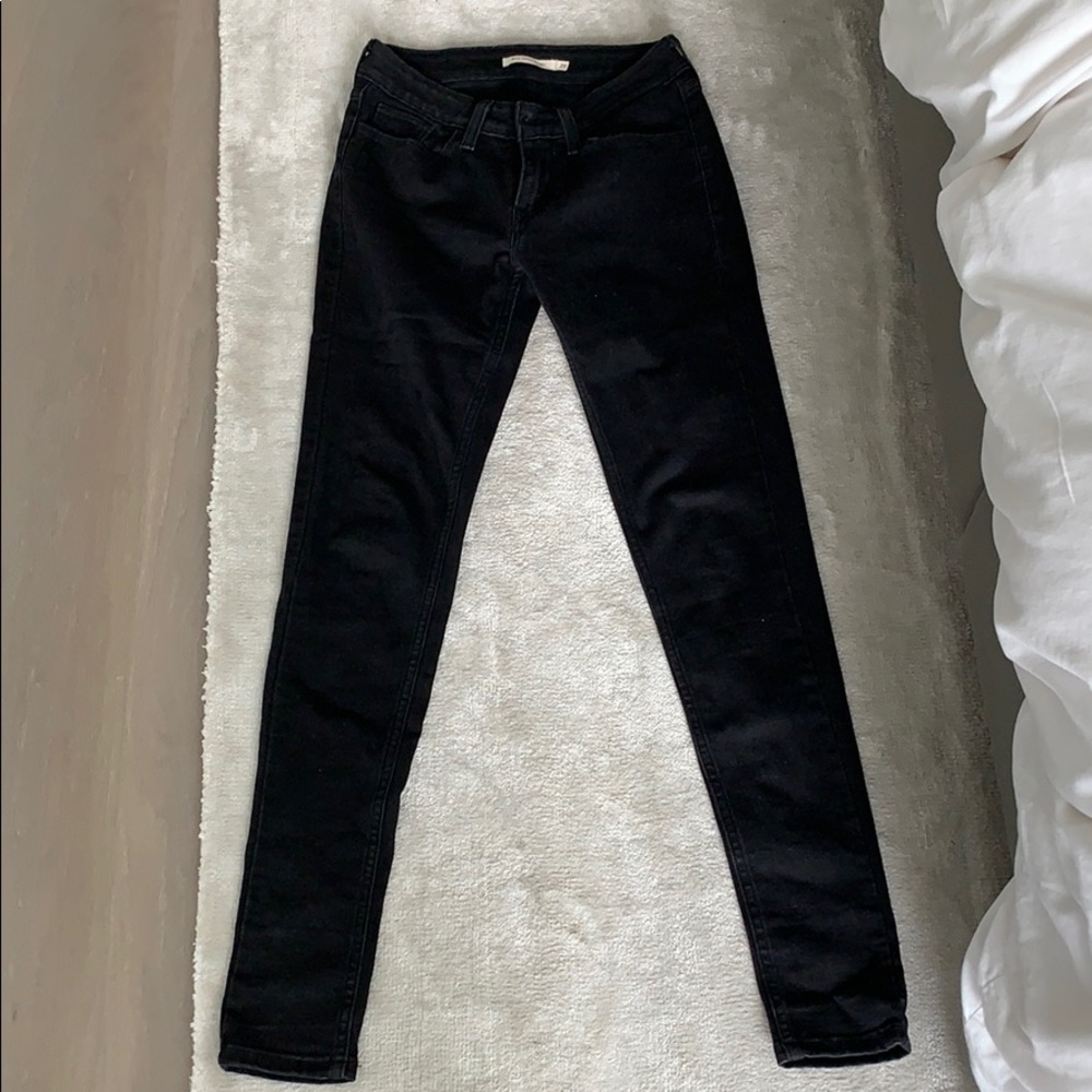 Levi Black skinny jeans